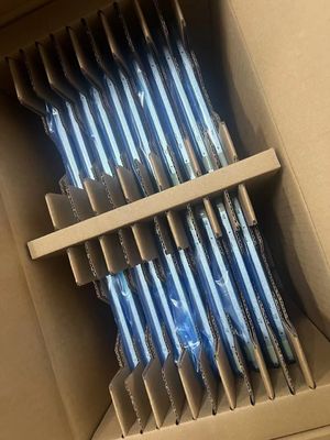 سعر جيد AUO 13.3 بوصة LCD لوحة G133HAN01.1 1920X1080P 166PPI 400cd / M2 30PIN الانترنت