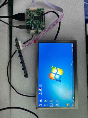 سعر جيد شاشة LCD لسيارات 8 بوصة مع 800 cd / m2 الوضوح 1280 * 720 بكسل دقة و30Pin رابط الانترنت
