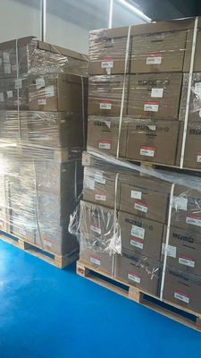 سعر جيد BOE 15.6 بوصة شاشة LCD الصناعية TFT-LCD لوحة مع 1920x1080بيكسل دقة و 400cd / m2 الوضوح الانترنت