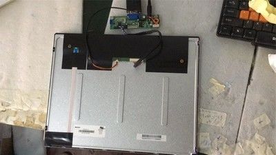 سعر جيد شاشة LCD الصناعية Innolux حجم الشاشة 15' مع 500cd / m2 الوضوح والضوء الخلفي WLED الانترنت